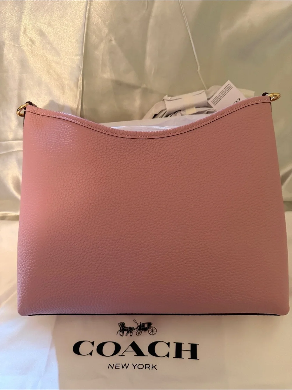 🌸Coach NWT Laurel Carnation Pink Pebbled Leather Shoulder Bag with Gold Hardware